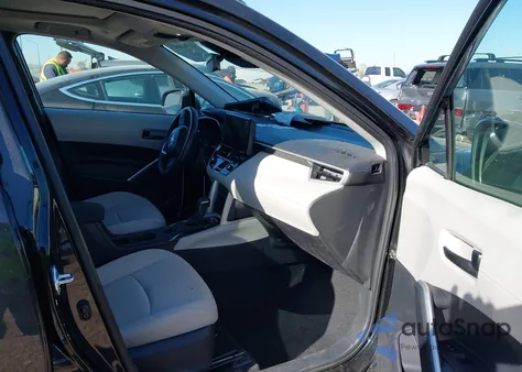 2025 Toyota Corolla Cross Le z USA, uszkodzony, nr VIN 7MUBAAAG5SV128862